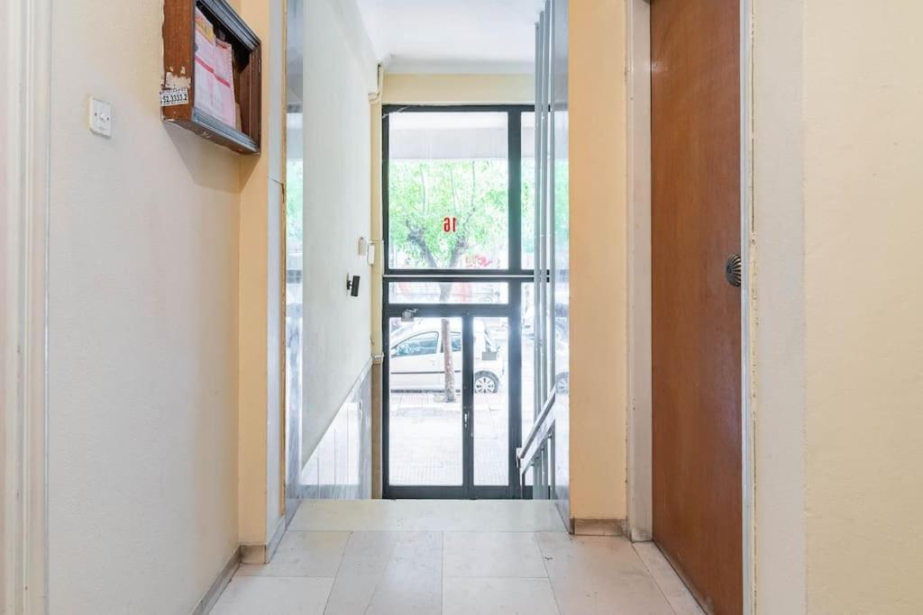 Stylish And Central Apt Near Acropolis - Avdi Square Athen Exterior foto