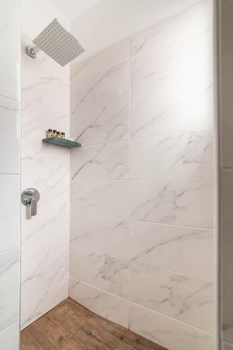 Stylish And Central Apt Near Acropolis - Avdi Square Athen Exterior foto