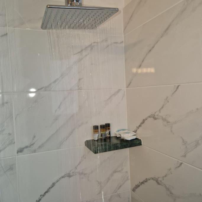 Stylish And Central Apt Near Acropolis - Avdi Square Athen Exterior foto